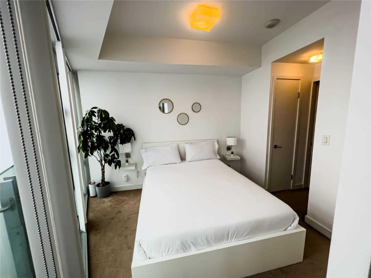 Luxury Condo In The Heart Of Toronto - Next To Scotiabank Arena Εξωτερικό φωτογραφία