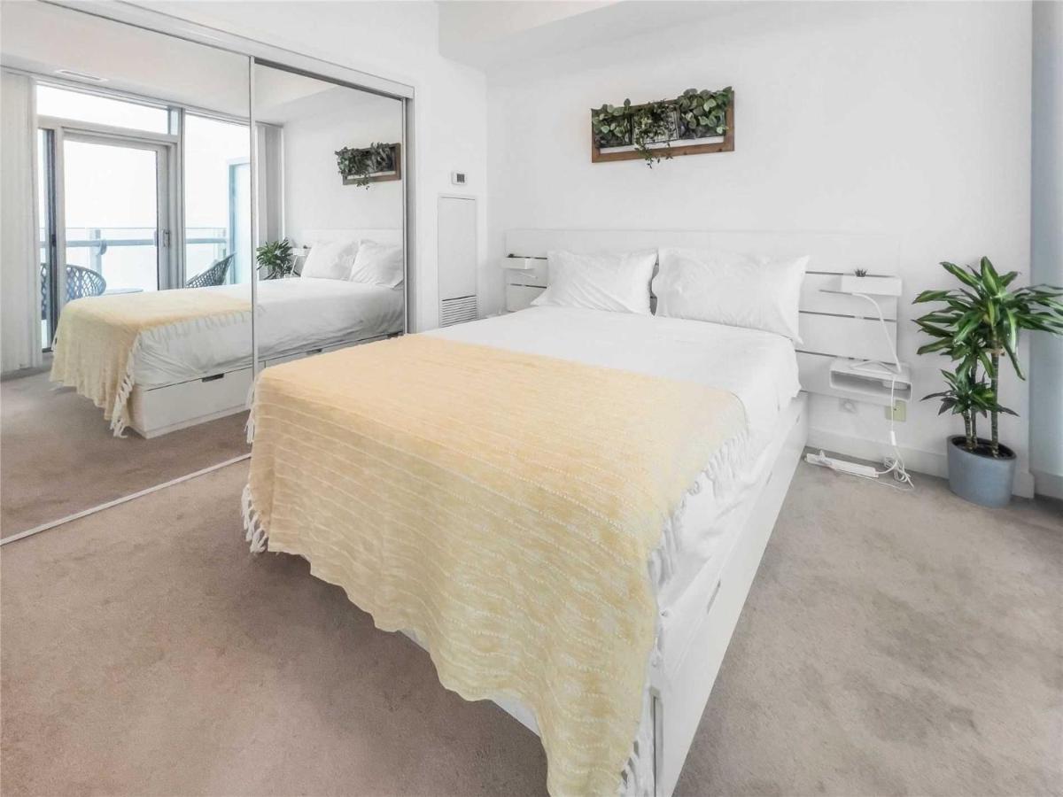 Luxury Condo In The Heart Of Toronto - Next To Scotiabank Arena Εξωτερικό φωτογραφία