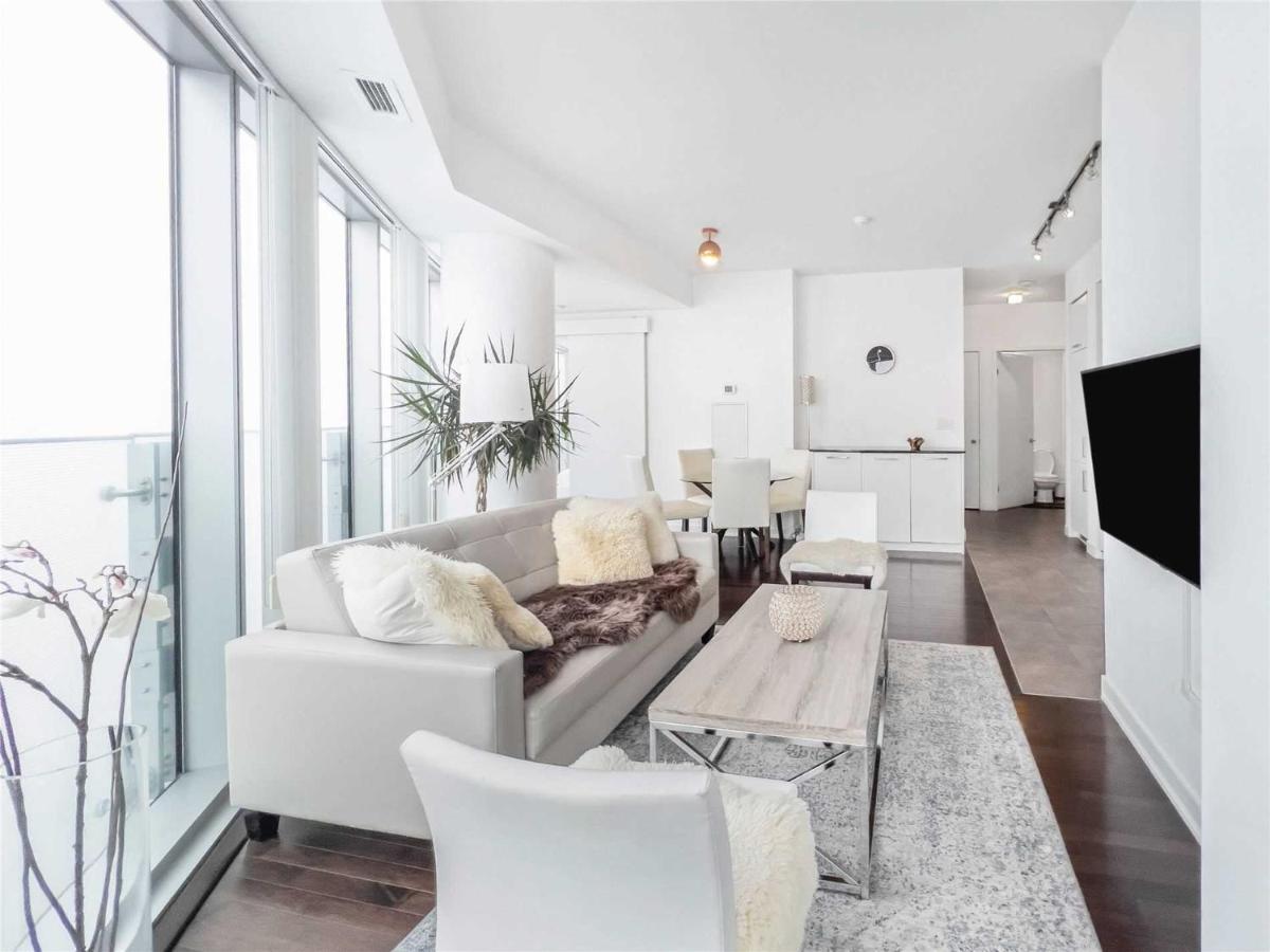 Luxury Condo In The Heart Of Toronto - Next To Scotiabank Arena Εξωτερικό φωτογραφία